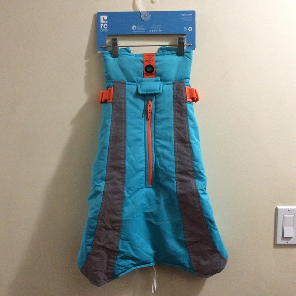 NWT RC Pets Vortex dog parka. - Picture 3 of 15